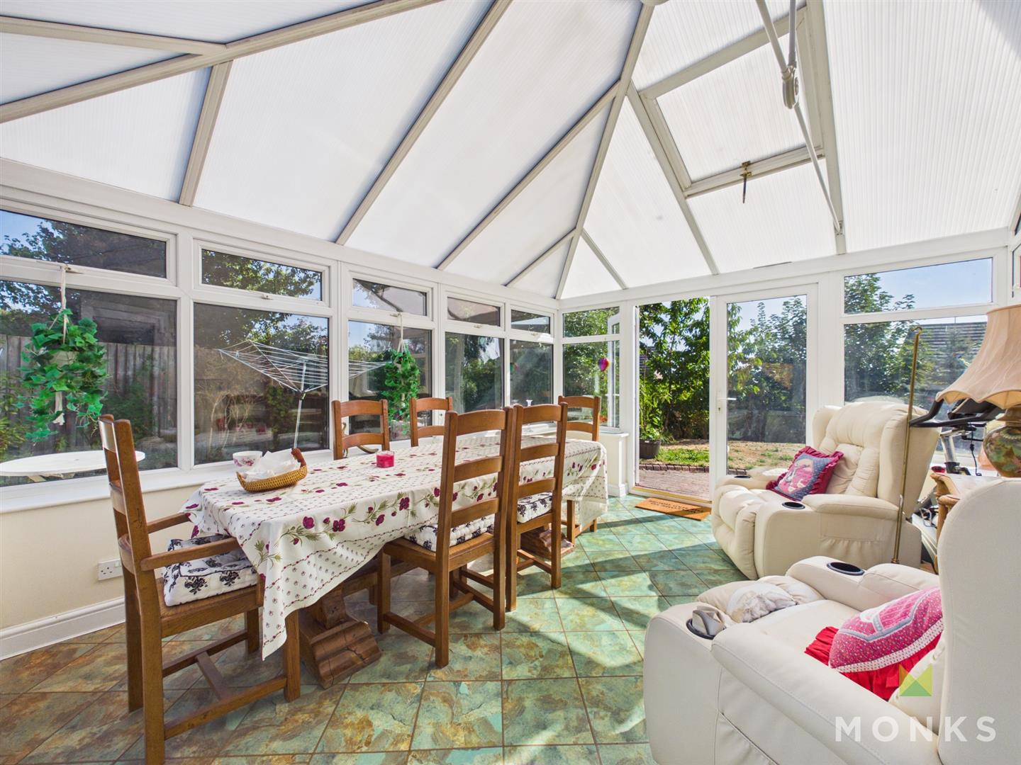11 St. Annes Drive, Oswestry, SY10 9LU For Sale